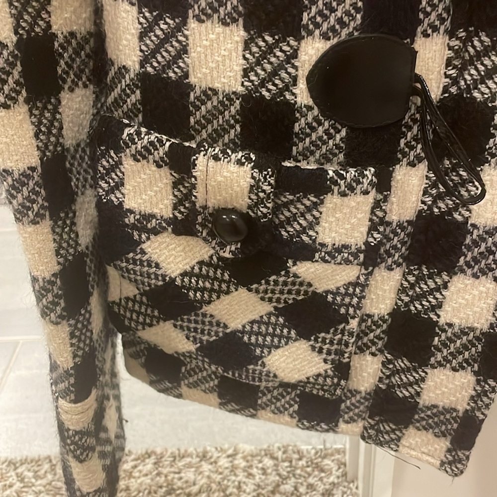 Milly Jacket - Picture 5 of 8